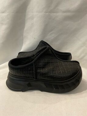 Givenchy Clogs